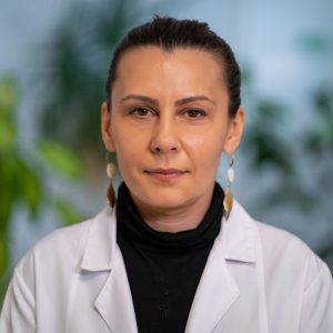 Dr. Delia Voiculescu - Medic Primar Cardiolog și Specialist în Medicină Internă