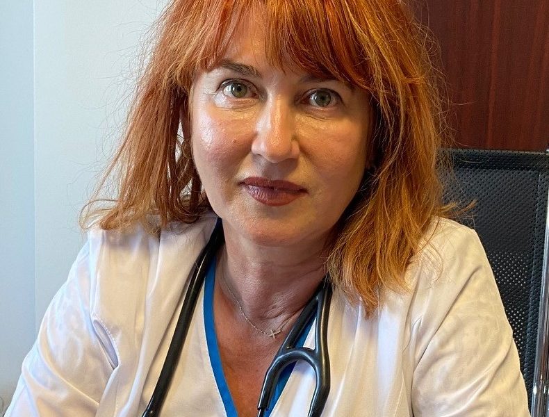 Dr. Anca Tau - Medic Primar Cardiologie si Boli Interne - CardioRec -
