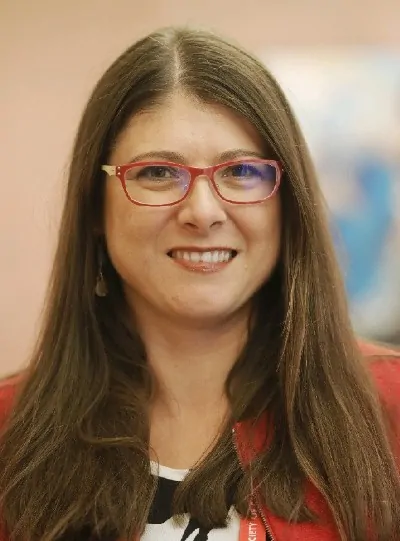 Dr. Ana Maria-Vintila, Medic Primar Medicină Internă și Cardiologie, Doctor în Medicină